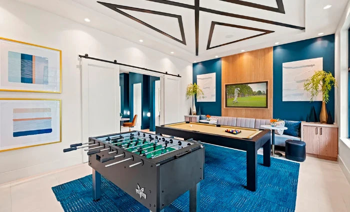 Art Procurement & Commissions